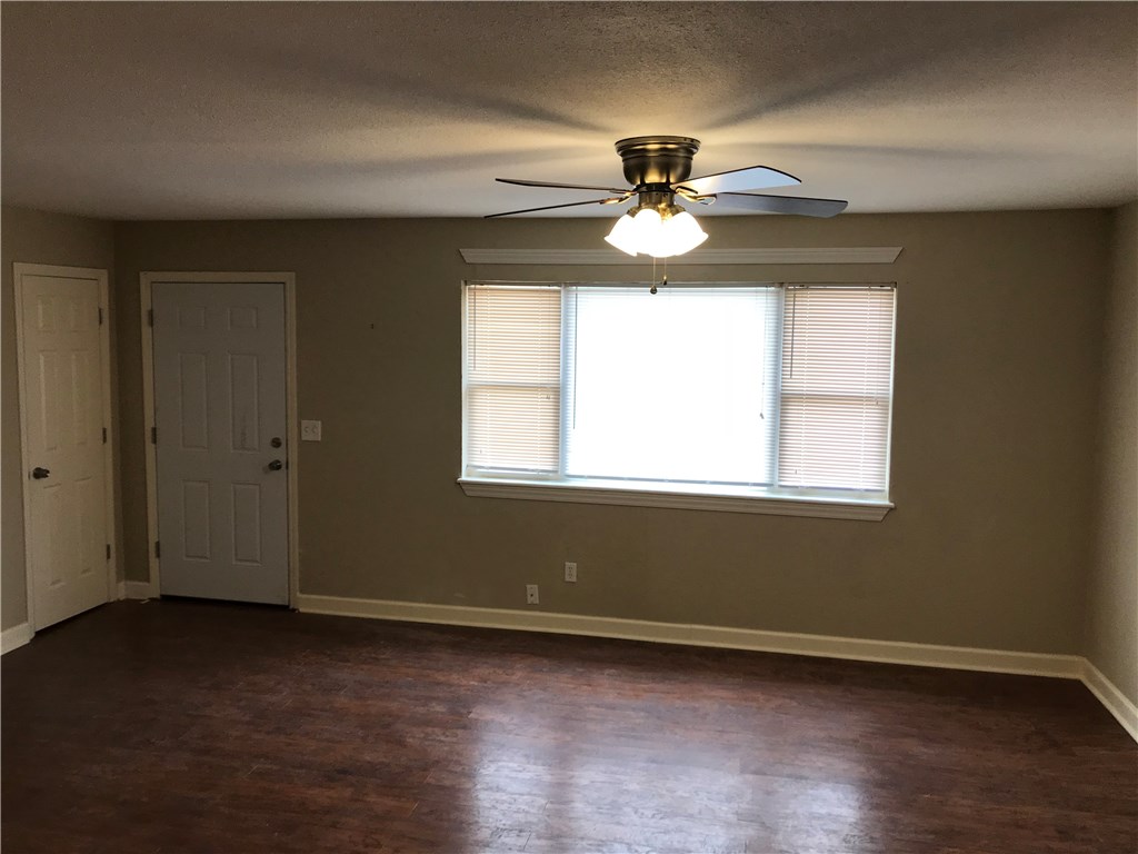 Springdale Outlots - Residential Lease