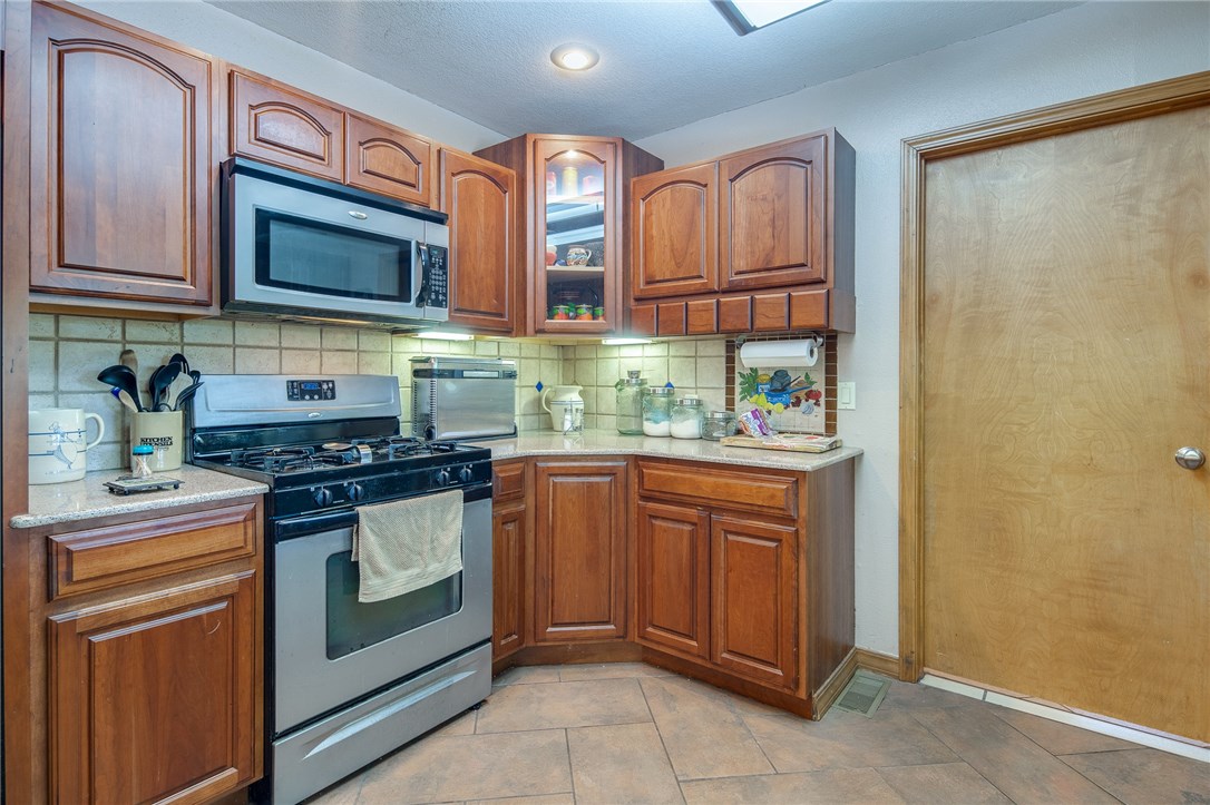 32-21-28-GARFIELD - Residential