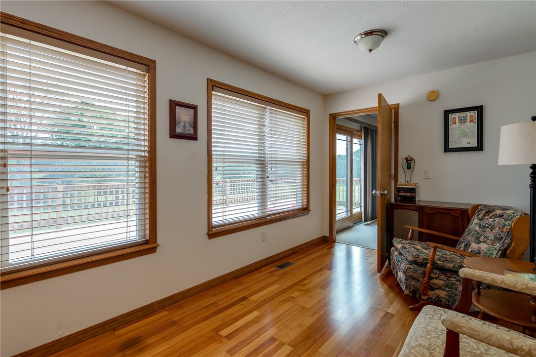 32-21-28-GARFIELD - Residential