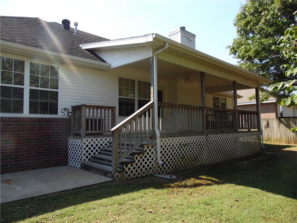 Tunbridge Wells Sub Bentonville - Residential Lease
