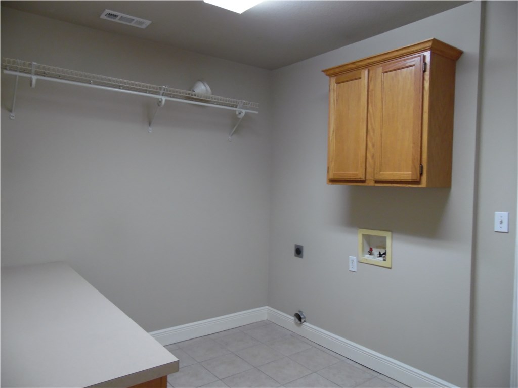 Tunbridge Wells Sub Bentonville - Residential Lease