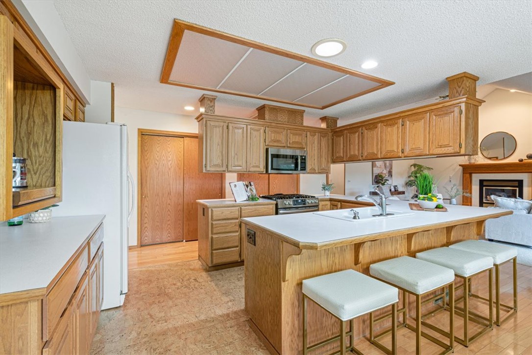 Kelaen Sub Bvv - Residential