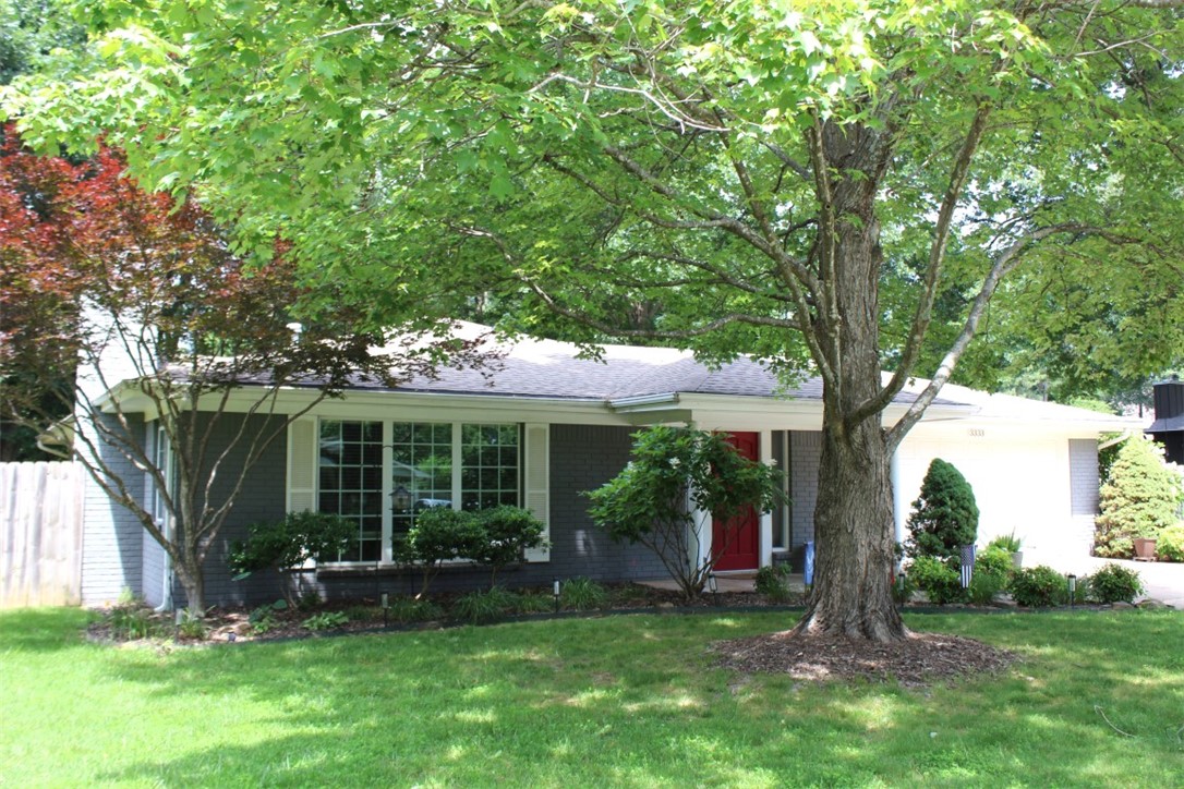 Stylish ranch home with great curb appeal located in the Sweetbriar/Huntingdon area. This home has been extremely well maintained and requires very little maintenance. Sweetbriar Park is just around the corner and down the street. Convenient location close to Gulley Park, trails, schools, shopping and more. Only minutes from the interstate. Large fenced level yard with covered patio for entertaining. Stainless steel appliances. Newer tile floors throughout. HVAC system replaced in 2017. New roof in May of 2020. Sprinkler system for the flower beds.