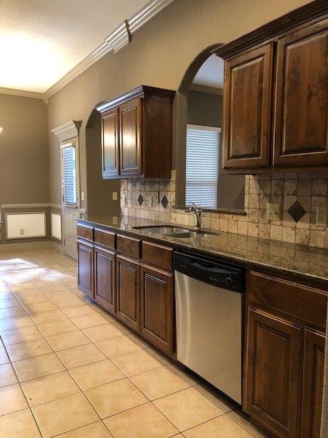 Dixieland Crossing Rogers - Residential Lease