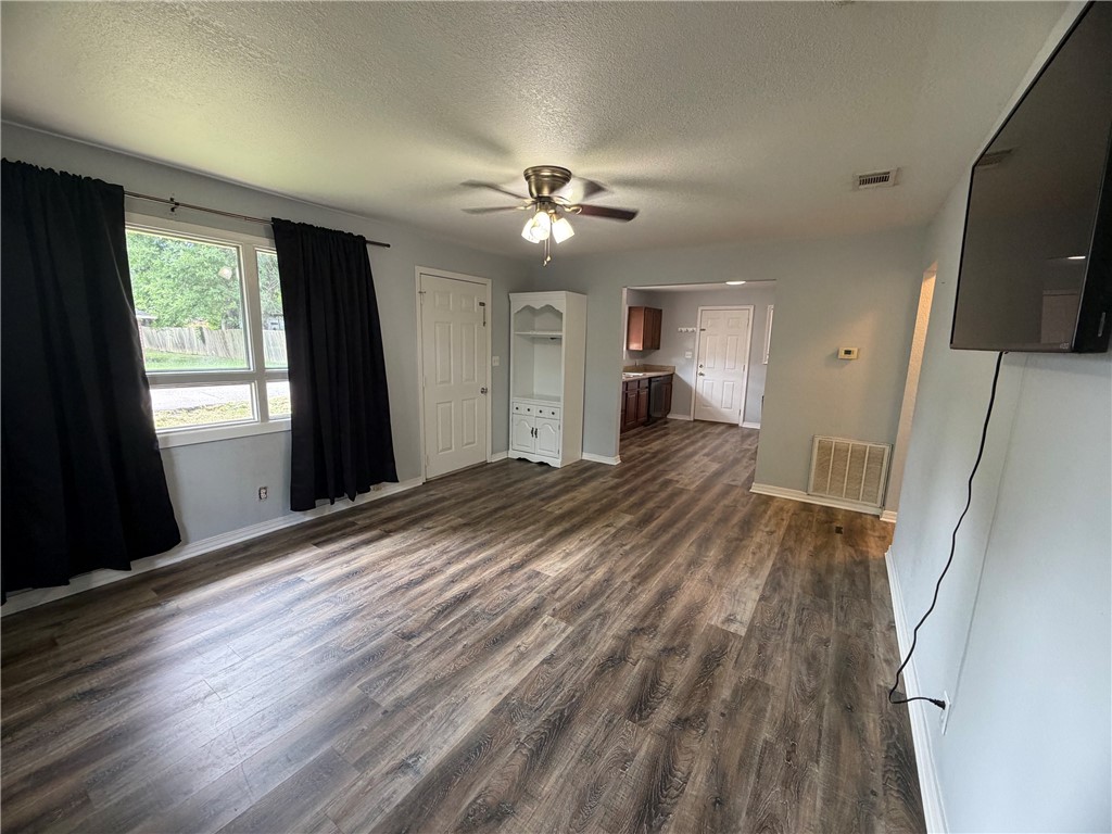 SIGLE ROGERS - Residential