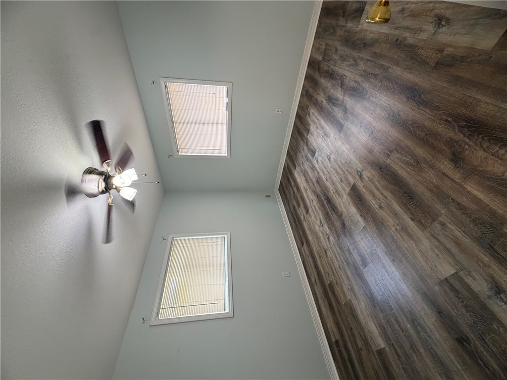 SIGLE ROGERS - Residential