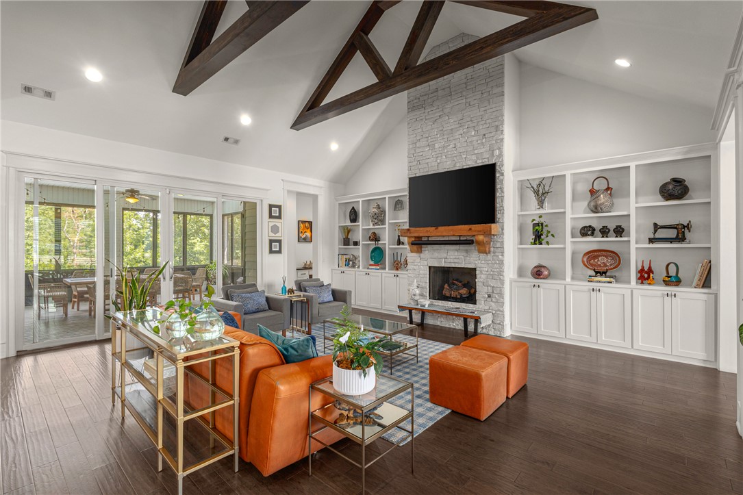Versailles Sub Centerton - Residential