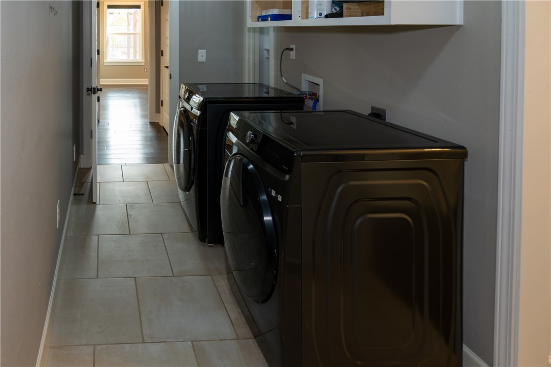 Maple Estates PH 1A - Residential