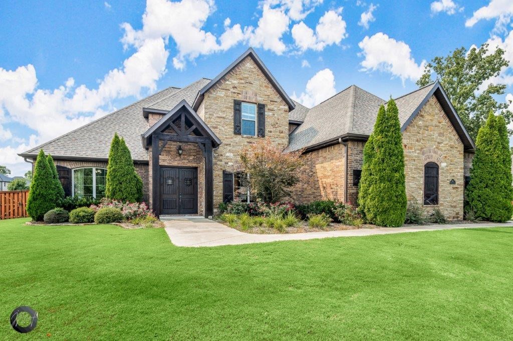 Angel Falls - Residential