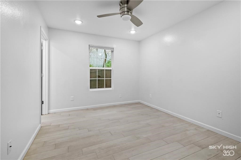Cedarpoint Sub - Residential Lease
