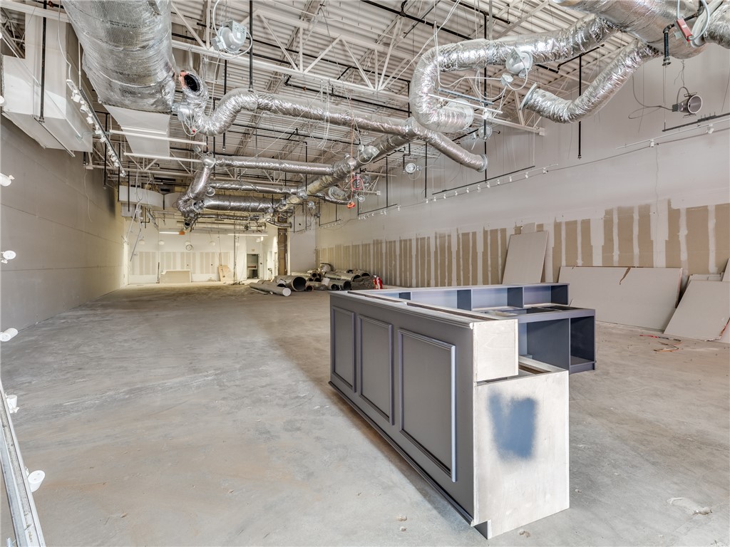 Scottsdale Center Rogers - Commercial Lease
