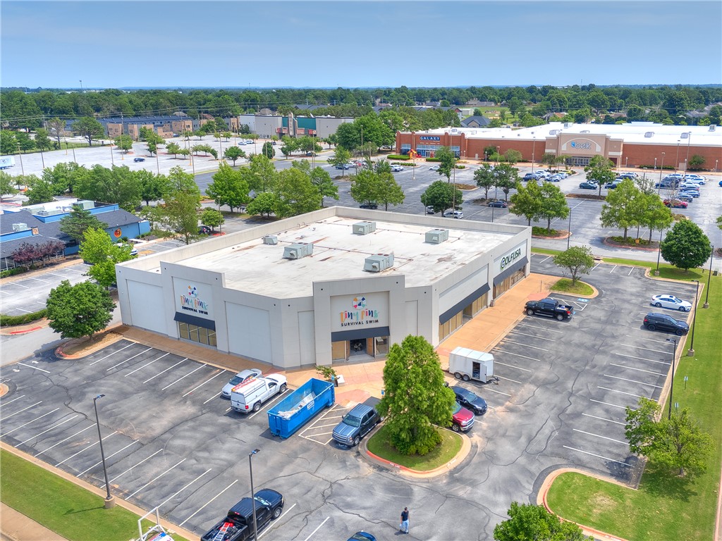 Scottsdale Center Rogers - Commercial Lease
