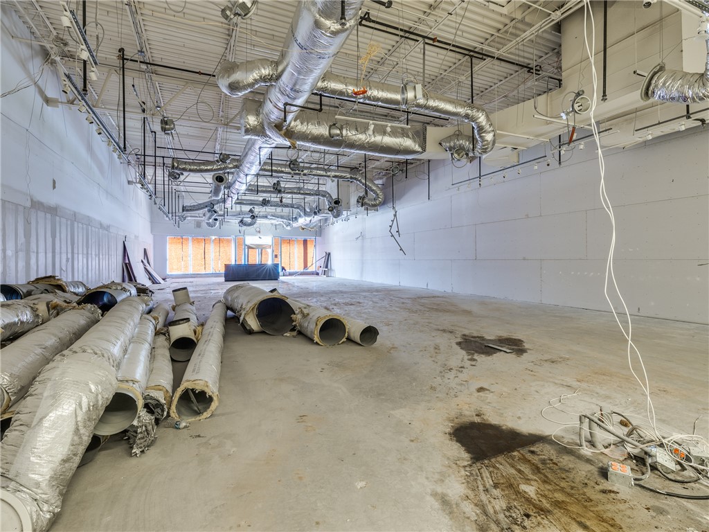 Scottsdale Center Rogers - Commercial Lease