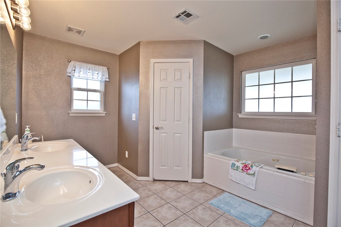 Windwood Sub Ph III Bentonville - Residential