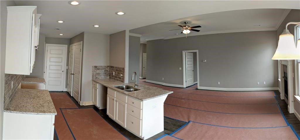 Saddle Brook - Residential Lease