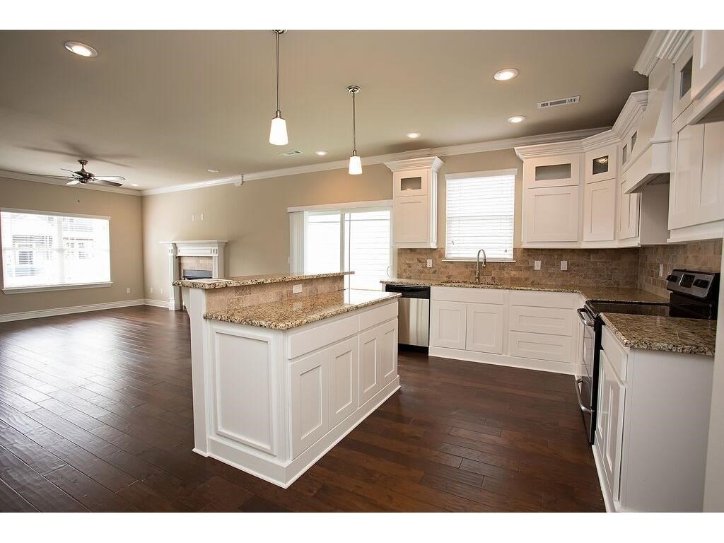 Oldetown Estates Rogers - Residential Lease