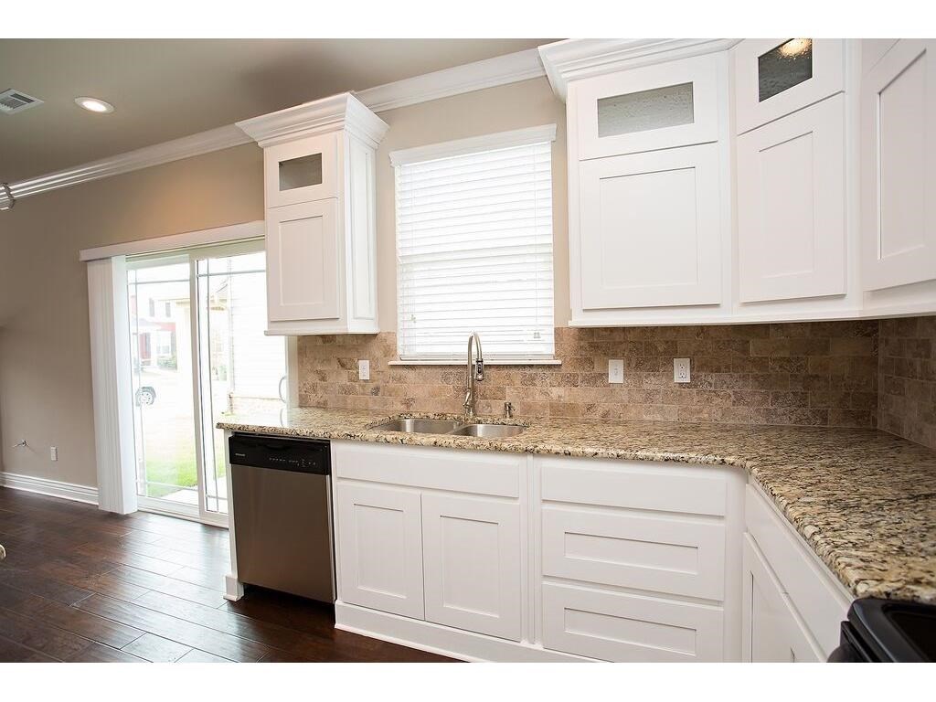 Oldetown Estates Rogers - Residential Lease