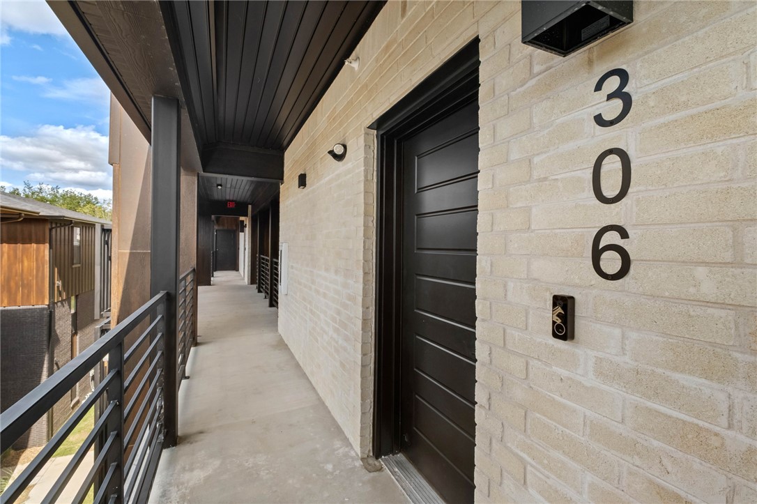 MEDLIN MEADOWS SUB PH 2-BENTONVILLE - Residential