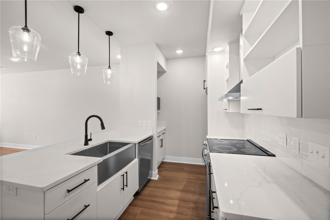 MEDLIN MEADOWS SUB PH 2-BENTONVILLE - Residential
