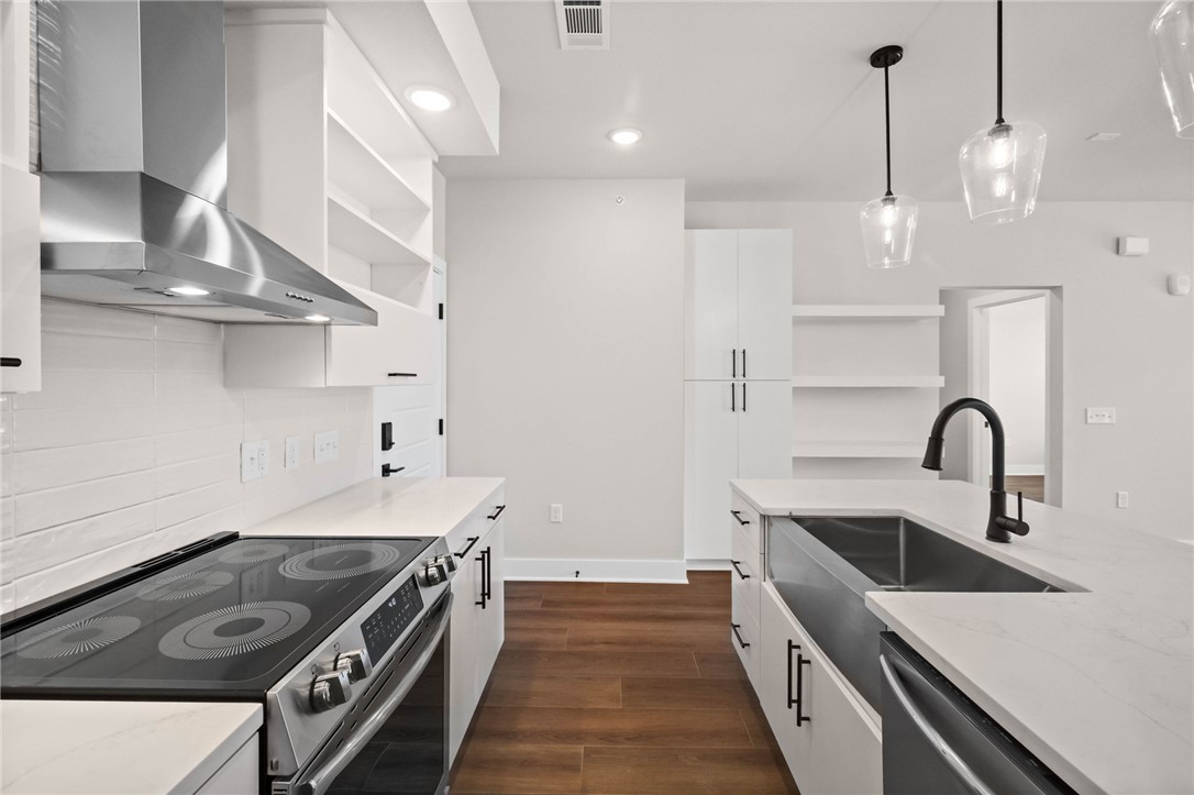 MEDLIN MEADOWS SUB PH 2-BENTONVILLE - Residential
