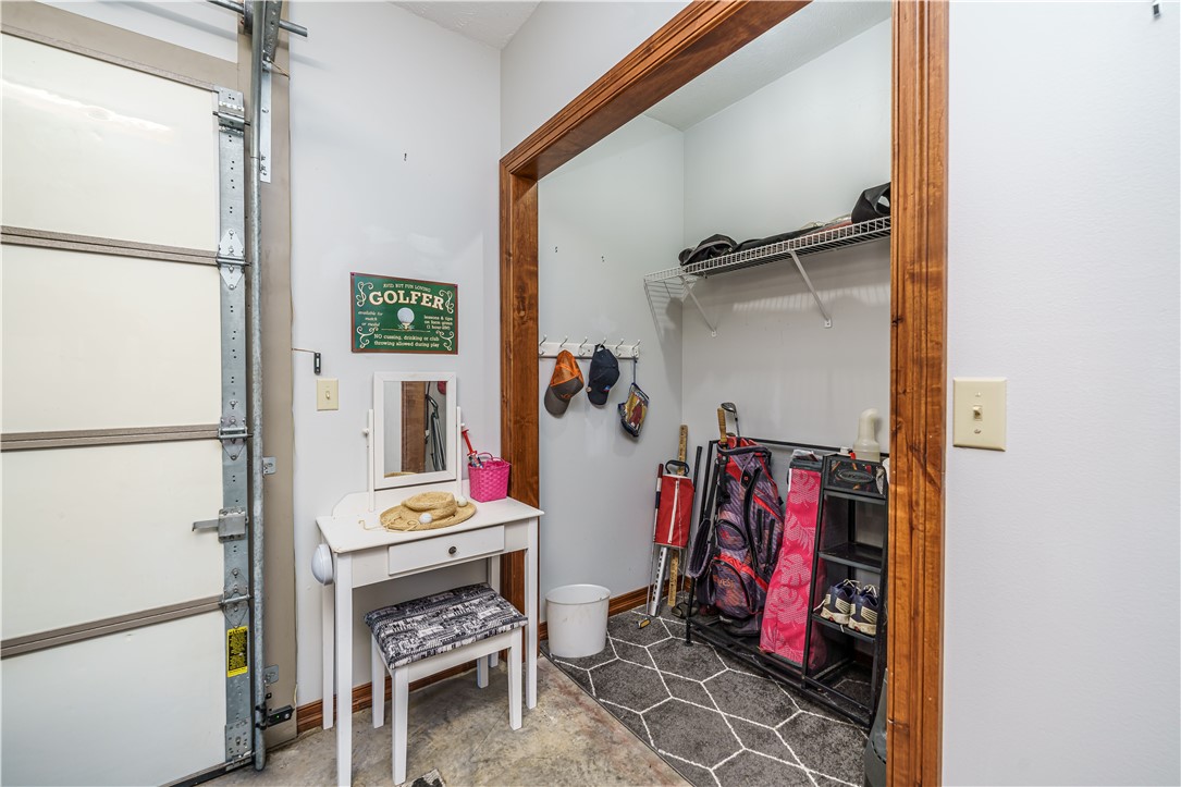 Unit 112 Holiday Island - Residential