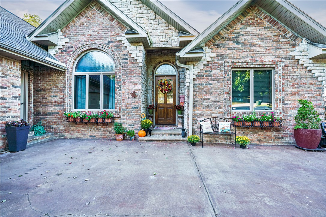 Unit 112 Holiday Island - Residential