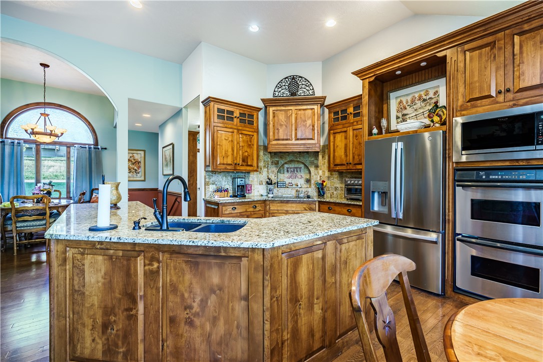 Unit 112 Holiday Island - Residential