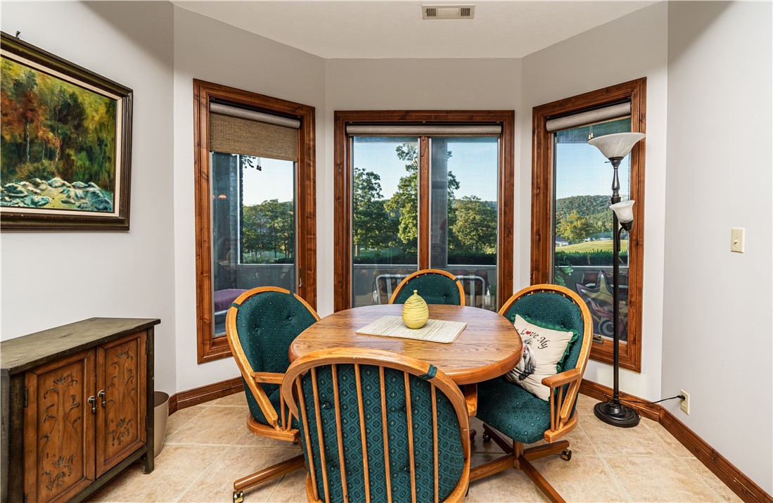 Unit 112 Holiday Island - Residential