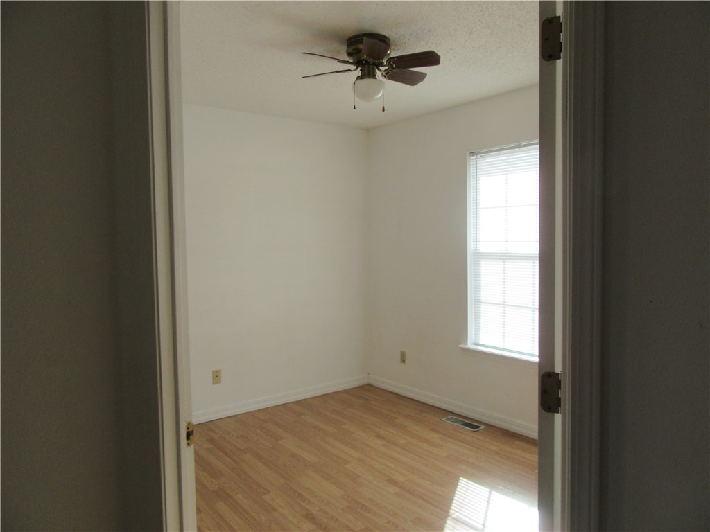 Fallon Heights Ph 3 Siloam Spgs - Residential Lease