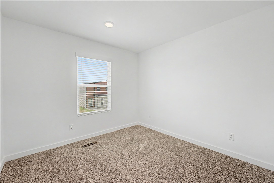 FEATHERSTON WEST SUB PH 1-CENTERTON - Residential