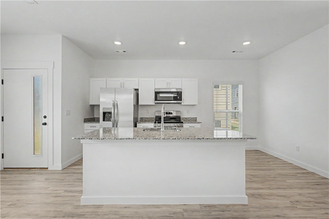 FEATHERSTON WEST SUB PH 1-CENTERTON - Residential
