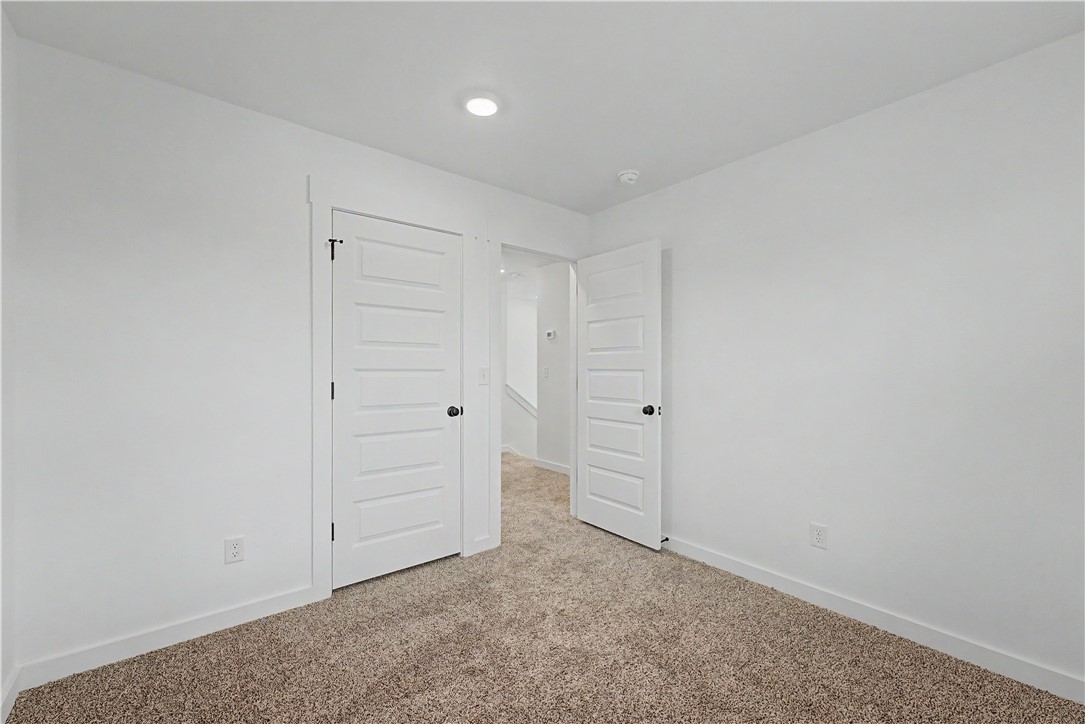 FEATHERSTON WEST SUB PH 1-CENTERTON - Residential