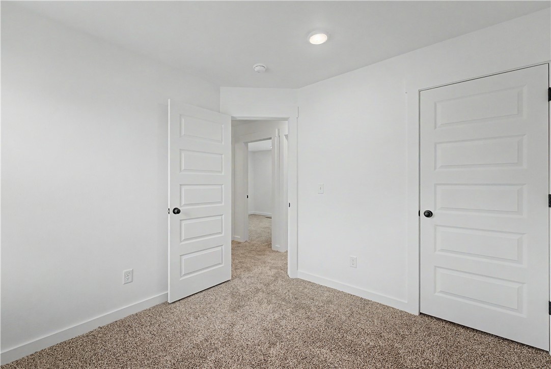 FEATHERSTON WEST SUB PH 1-CENTERTON - Residential