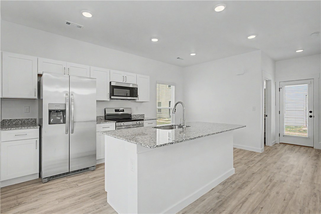 FEATHERSTON WEST SUB PH 1-CENTERTON - Residential