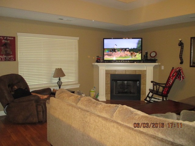 Oak Place Sub Bethel Heights - Residential