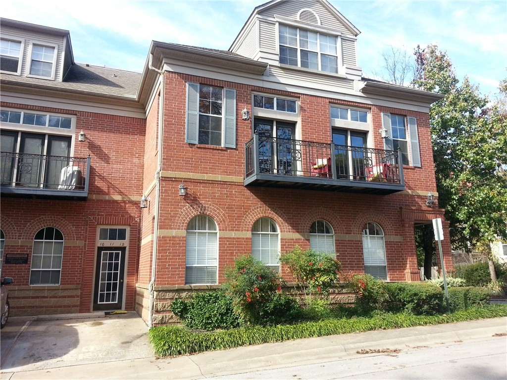 Campbell Ave Condos HPR - Residential Lease