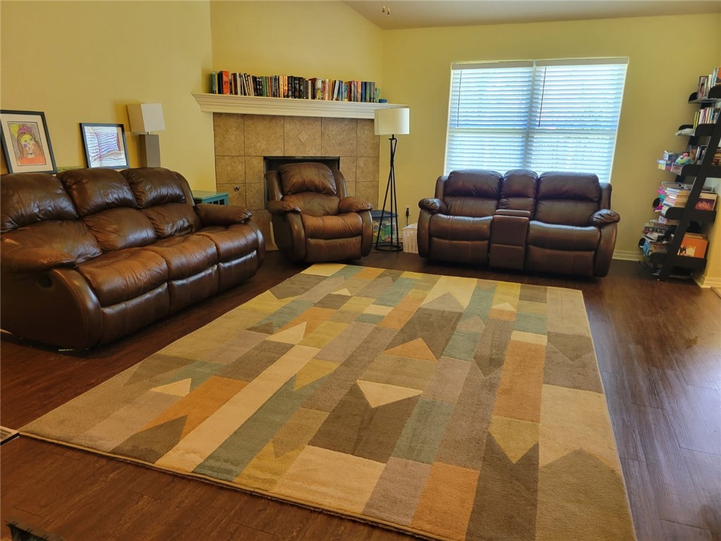 Falcon Ridge - Residential Lease