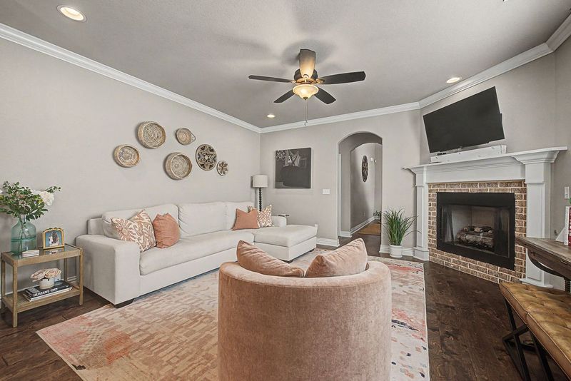 Town Homes At Forest Hills - Residential