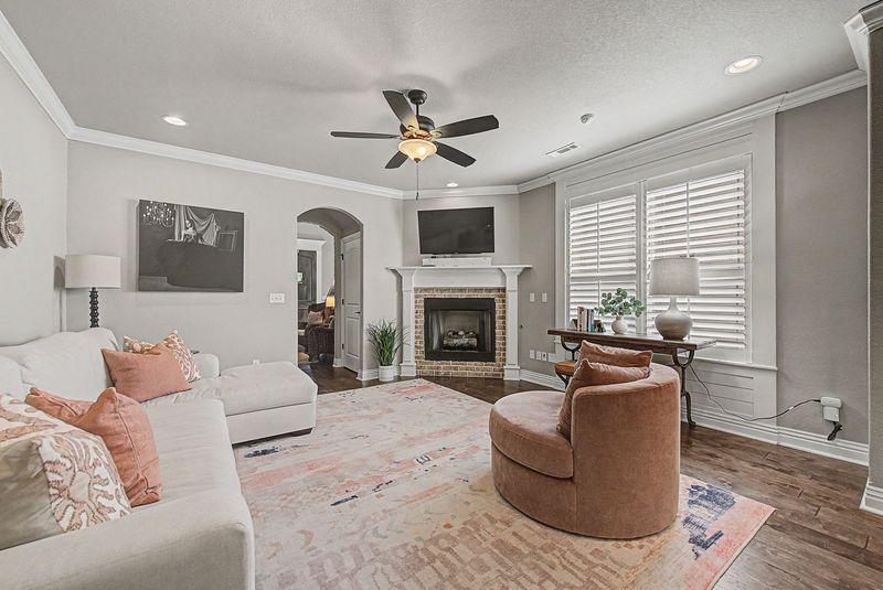 Town Homes At Forest Hills - Residential