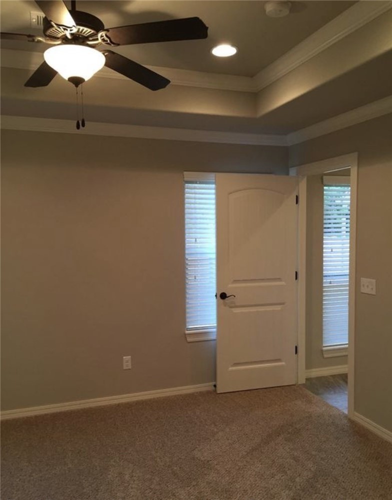 Holcomb Heights - Residential Lease
