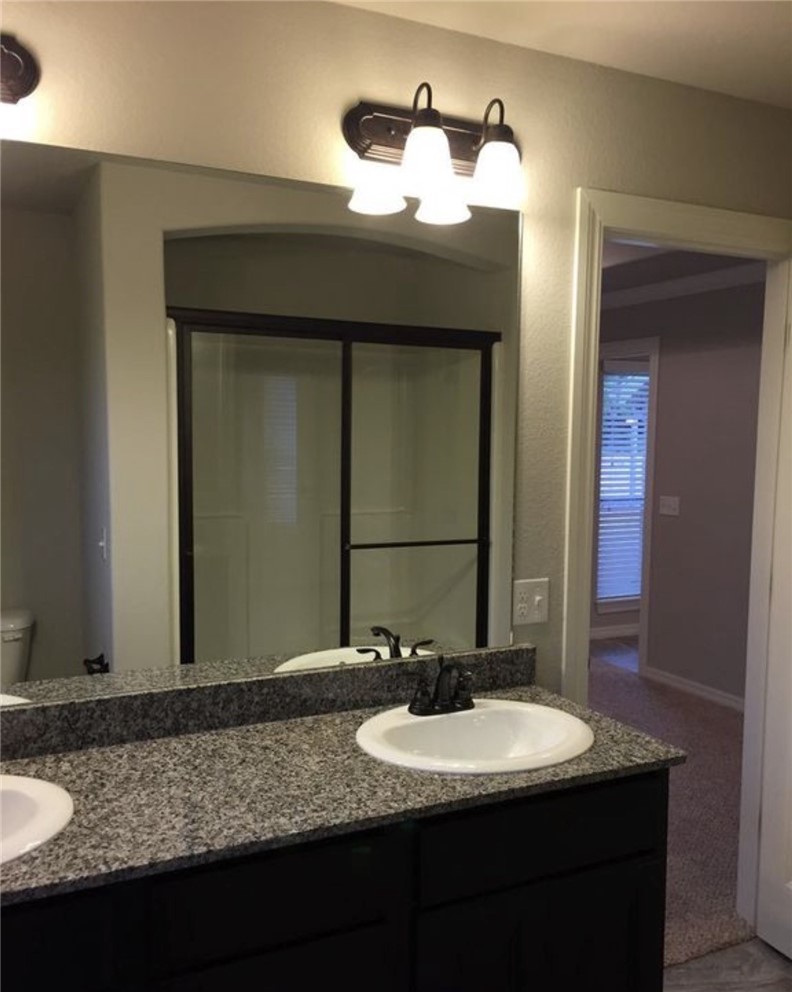 Holcomb Heights - Residential Lease