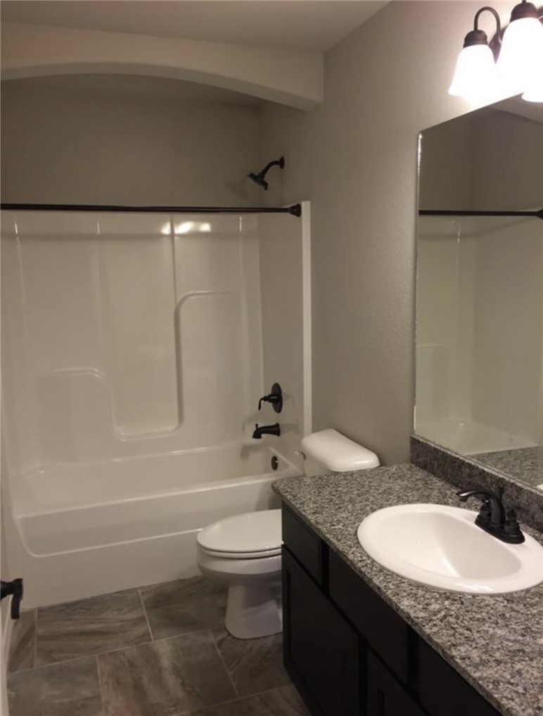 Holcomb Heights - Residential Lease
