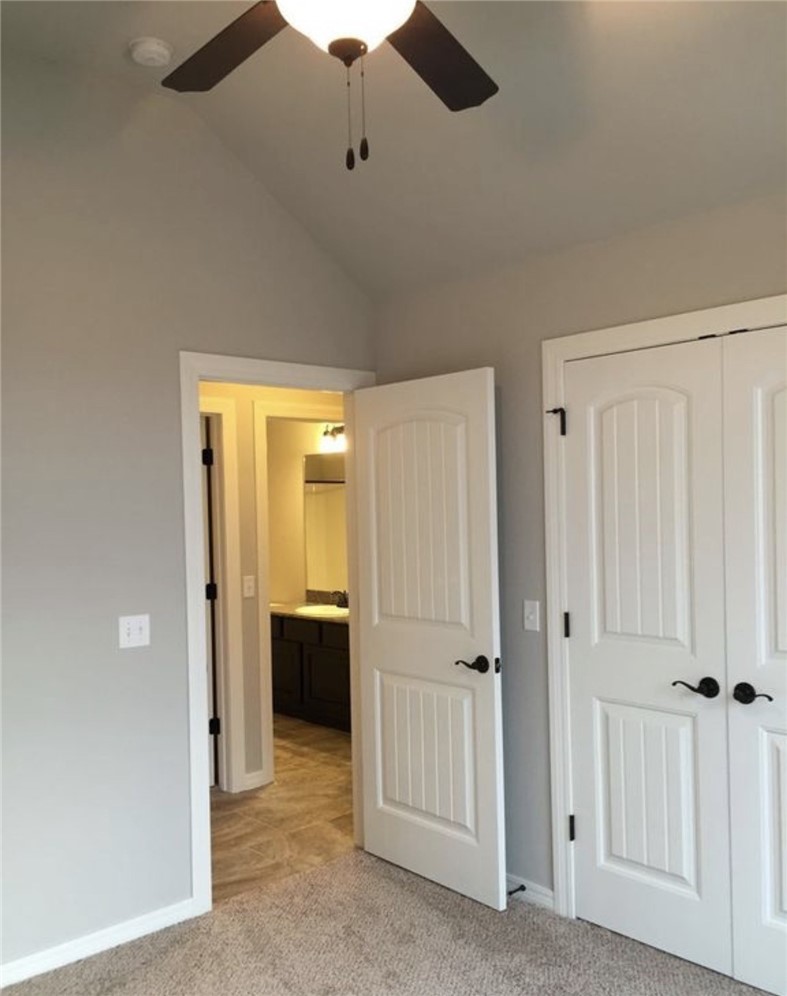 Holcomb Heights - Residential Lease