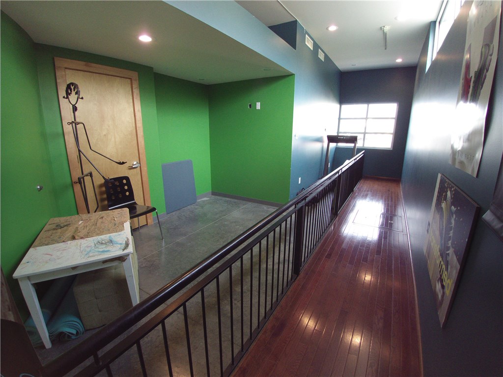 Maple Crest Add - Commercial Lease