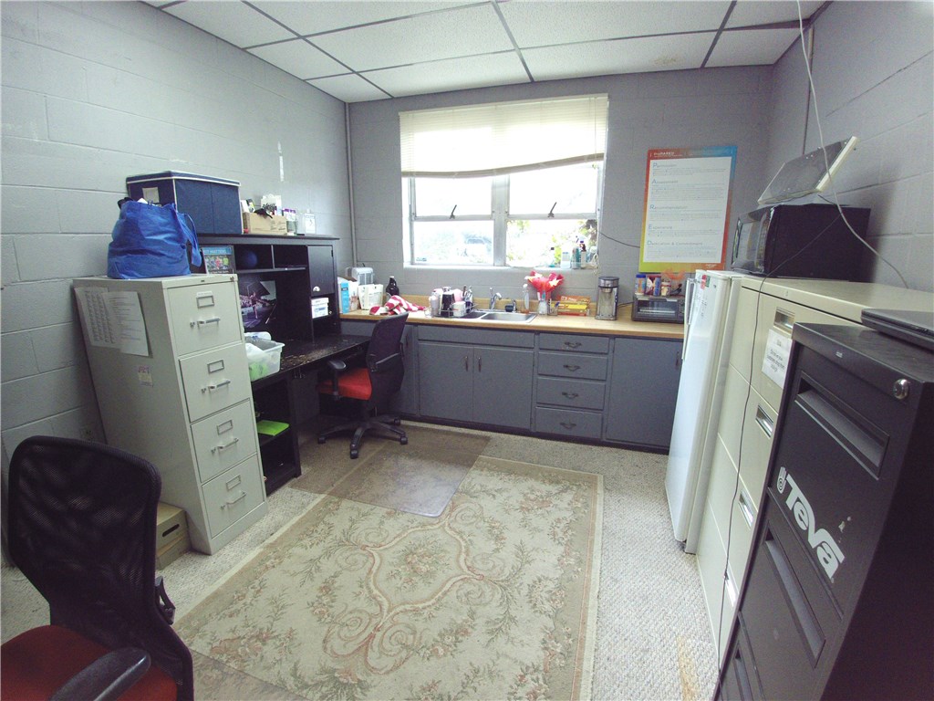 Maple Crest Add - Commercial Lease