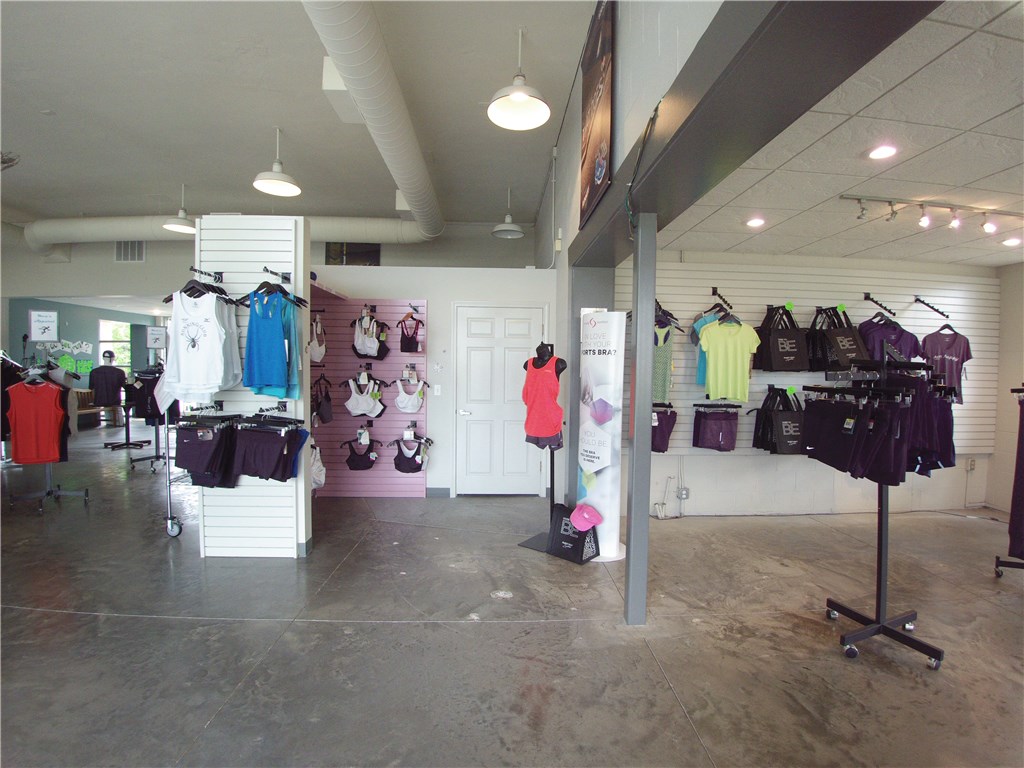 Maple Crest Add - Commercial Lease
