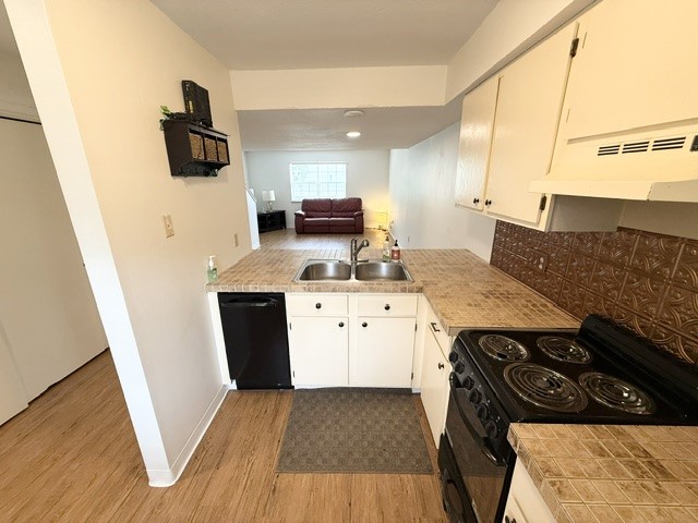 Bradford Place Condo Hpr - Residential