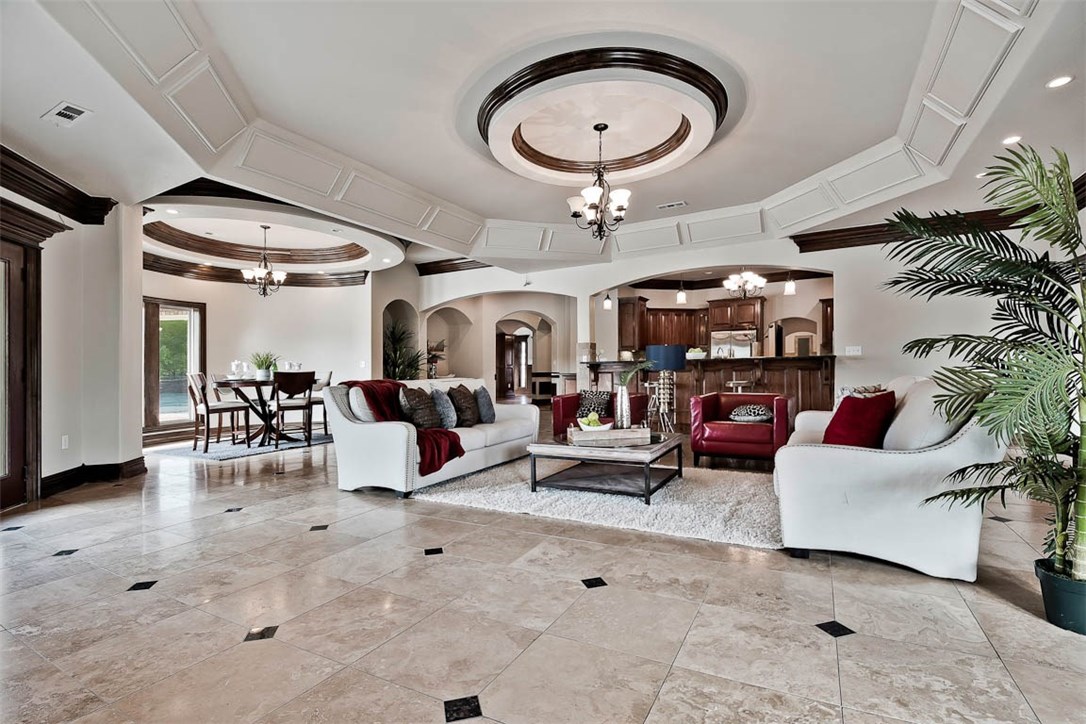 Churchill - Residential