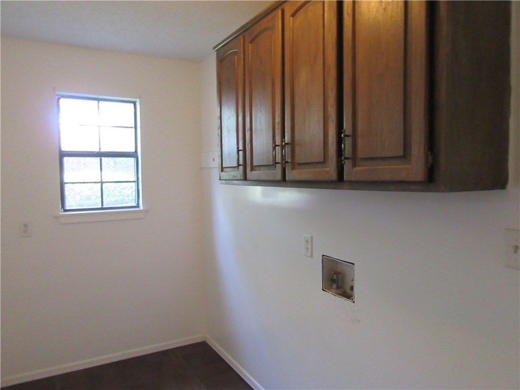 Carls 2nd Sub Siloam Spgs - Residential Lease