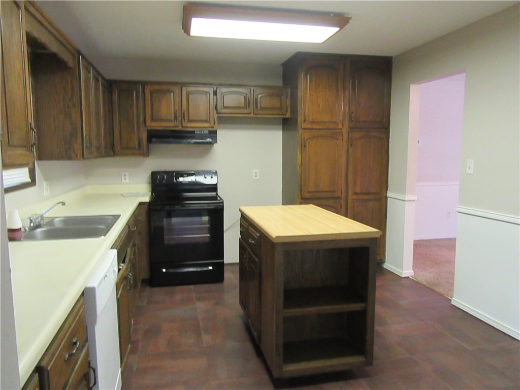 Carls 2nd Sub Siloam Spgs - Residential Lease